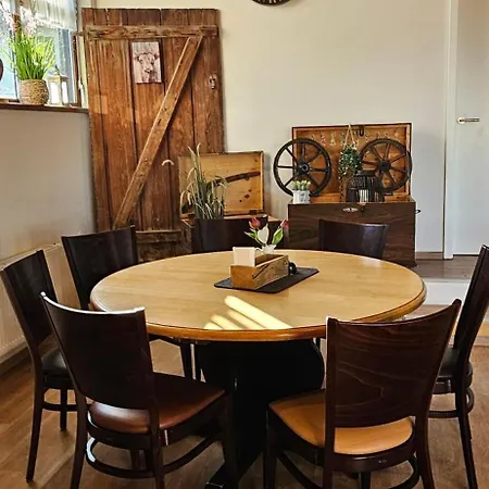 Am Hochbergle Haus 7 בית נופש *